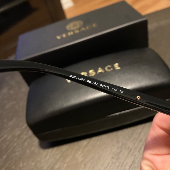 Versace sunglasses main image 8